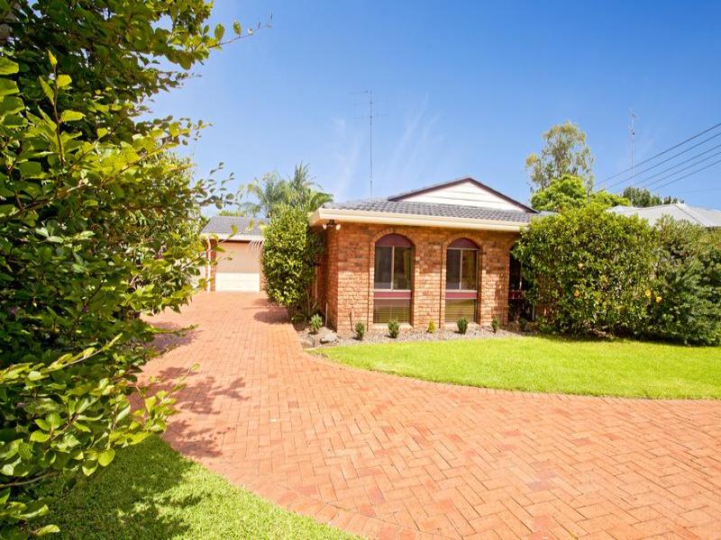 4 Emily Avenue, Emu Plains, NSW 2750