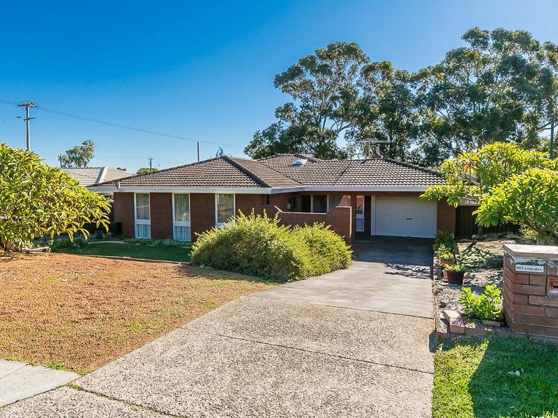 11 Ellison Drive, Padbury, WA 6025 Property Details