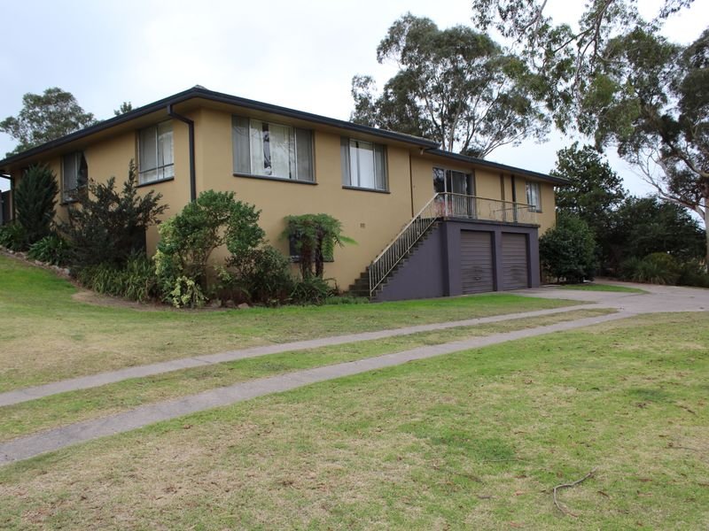 8 Valley Street, Bega, NSW 2550