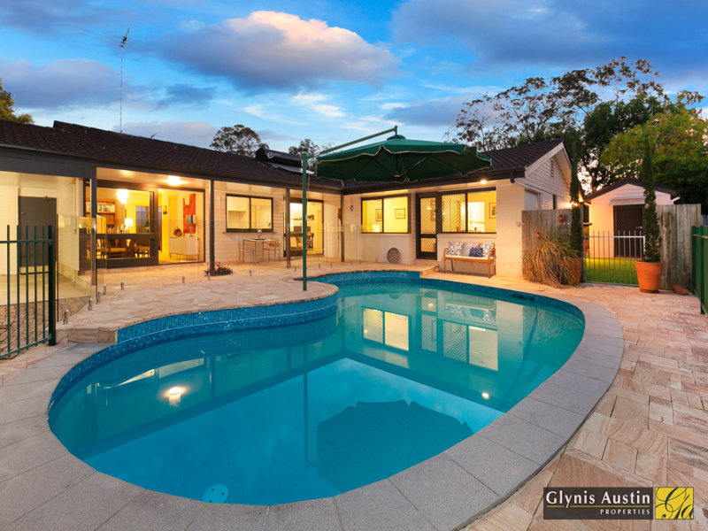 10 Gleneagle Street, Kenmore, Qld 4069 Property Details