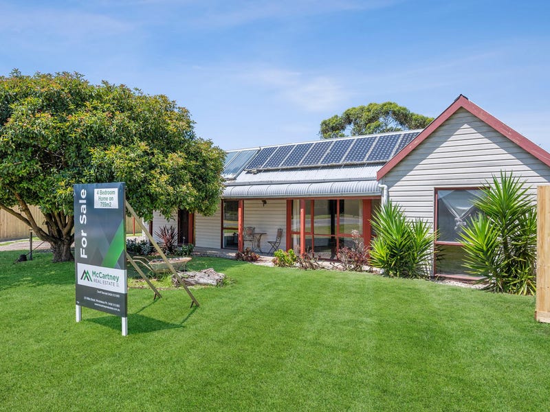 22 Barkly Street, Winchelsea, Vic 3241 House for Sale