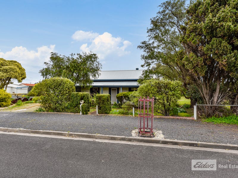 33 Cooke Street, Kingston Se, SA 5275