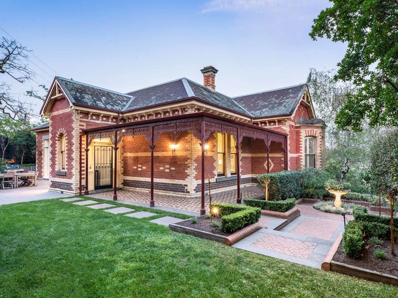 1 Yarra Grove, Hawthorn, Vic 3122 Property Details