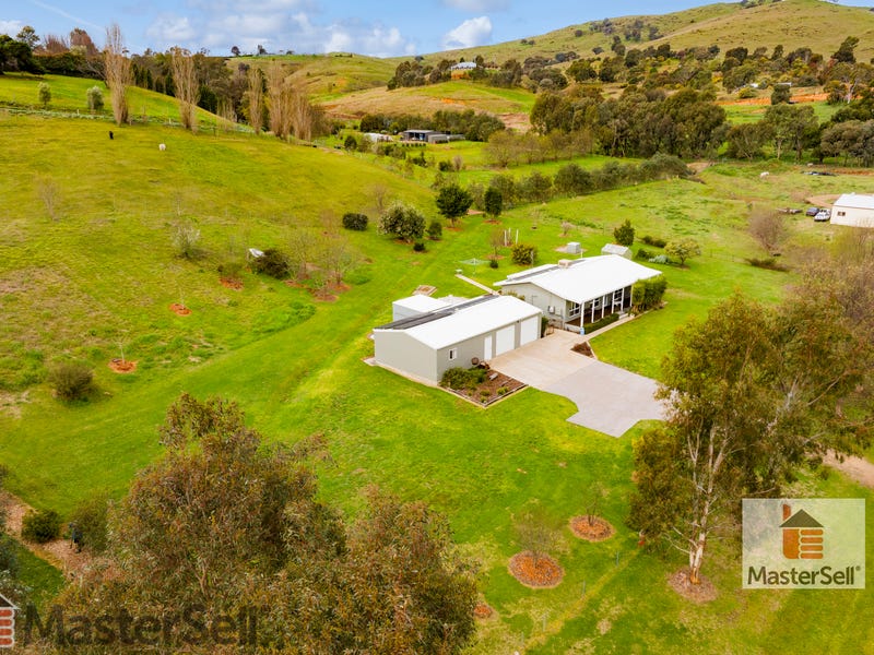 36 Middle Street, Gundagai, NSW 2722 Property Details