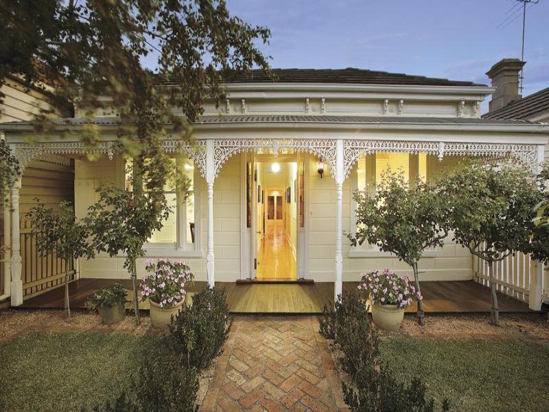 8 Churchill Grove, Hawthorn, Vic 3122 Property Details