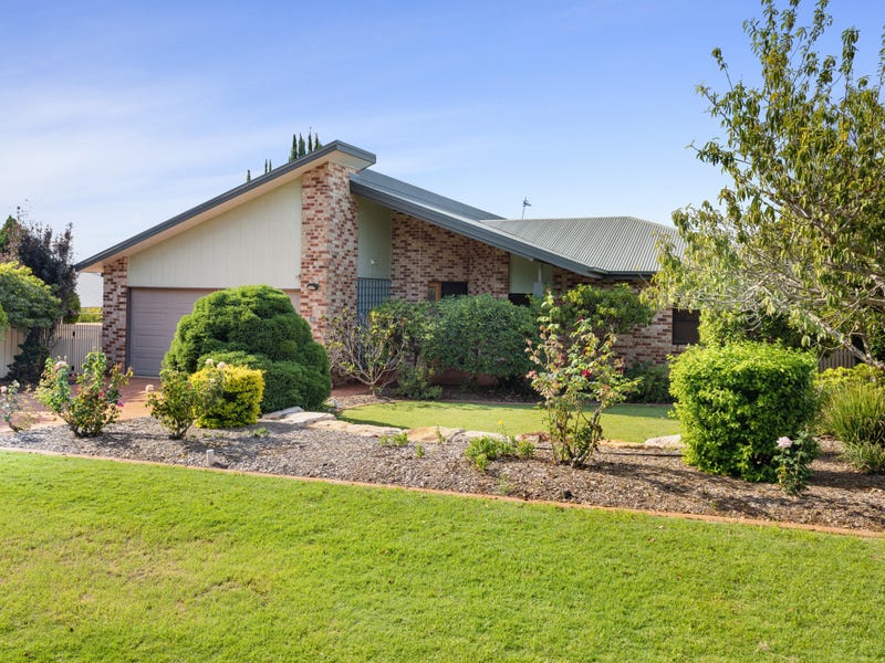 59 Pillar Street, Middle Ridge, QLD 4350