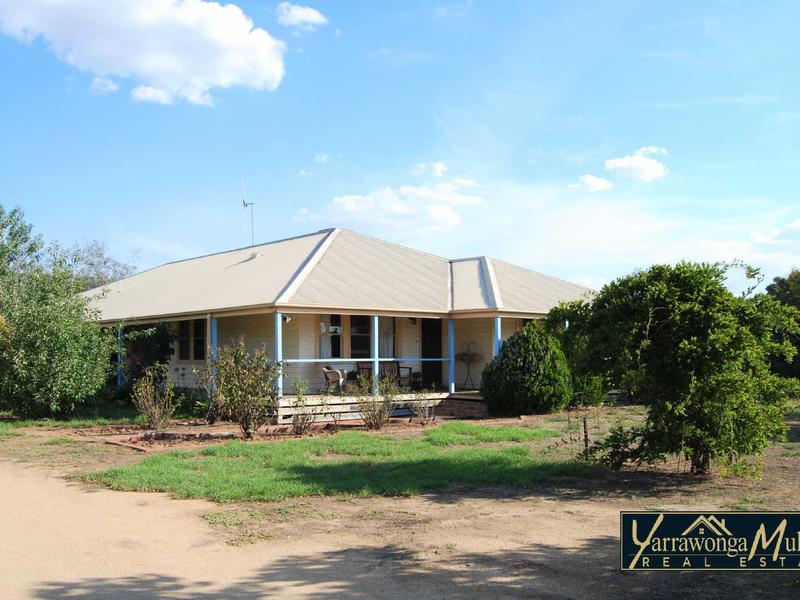 25 South Road, Yarrawonga, Vic 3730 Property Details