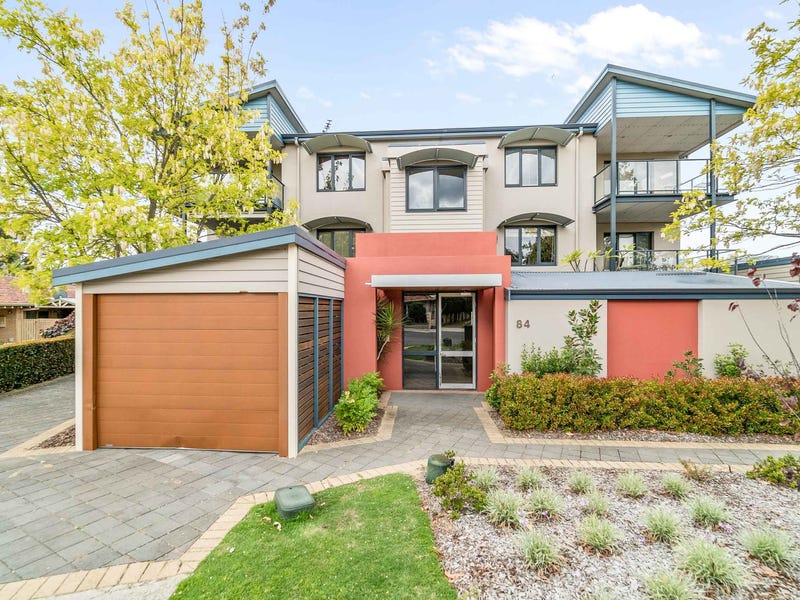 1/84 Lockhart Street, Como, WA 6152