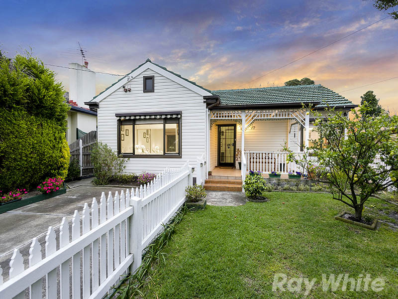 17 Tilley Street, Cheltenham, VIC 3192
