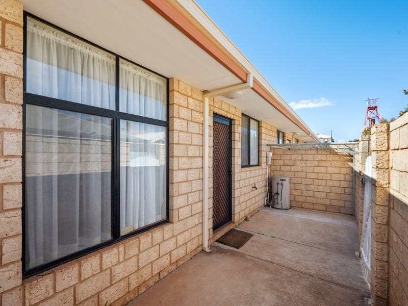 Real Estate for Sale in WA Pg. 18