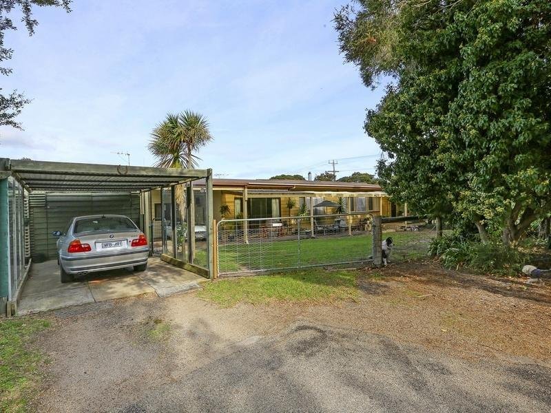 62 Garden Street, Blairgowrie, VIC 3942