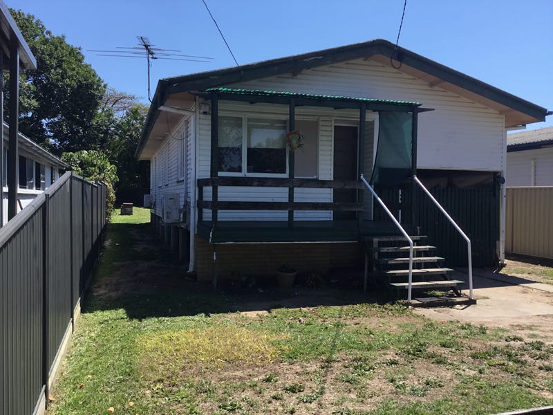 50 Ellen Street, Woody Point, QLD 4019