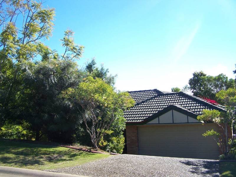 5 Brush box Street, Elanora, Qld 4221 Property Details