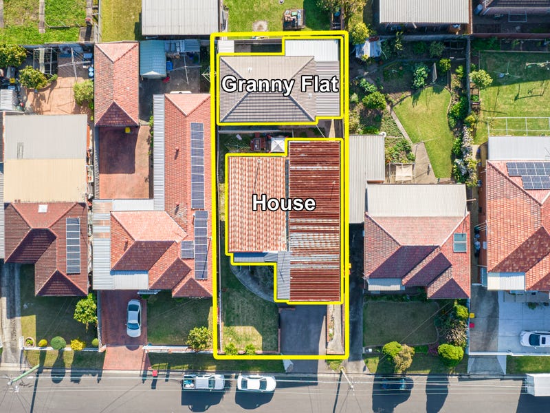 11 & 11a Theresa Street, Smithfield, NSW 2164 Property Details