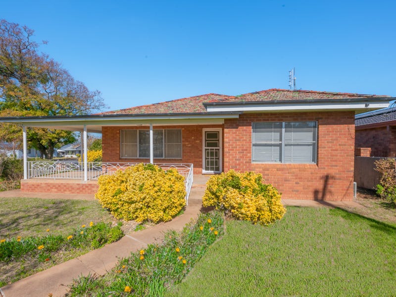 1 Goobang Street, Parkes, NSW 2870 Property Details