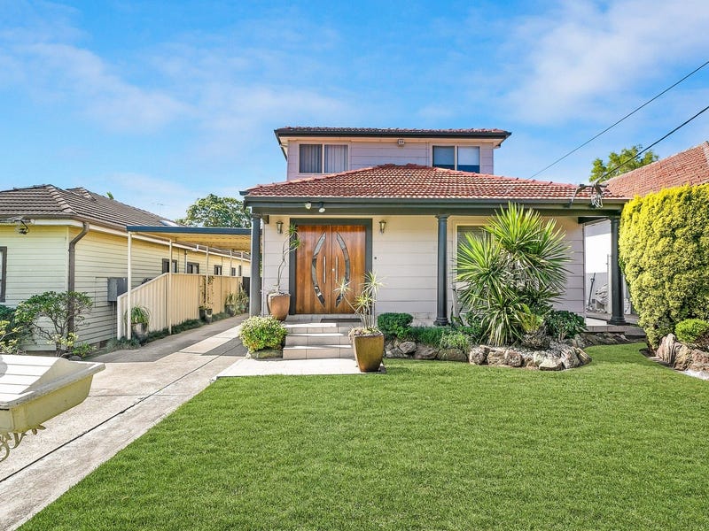 14 David Street, Greenacre, NSW 2190 House for Sale