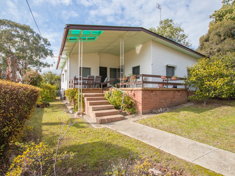 9 Baileys Lane, Tumut, NSW 2720