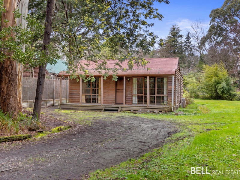 356 Woods Point Road, East Warburton, VIC 3799