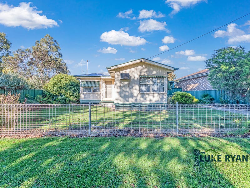 44 Cardwell Street, Elmore, Vic 3558 Property Details