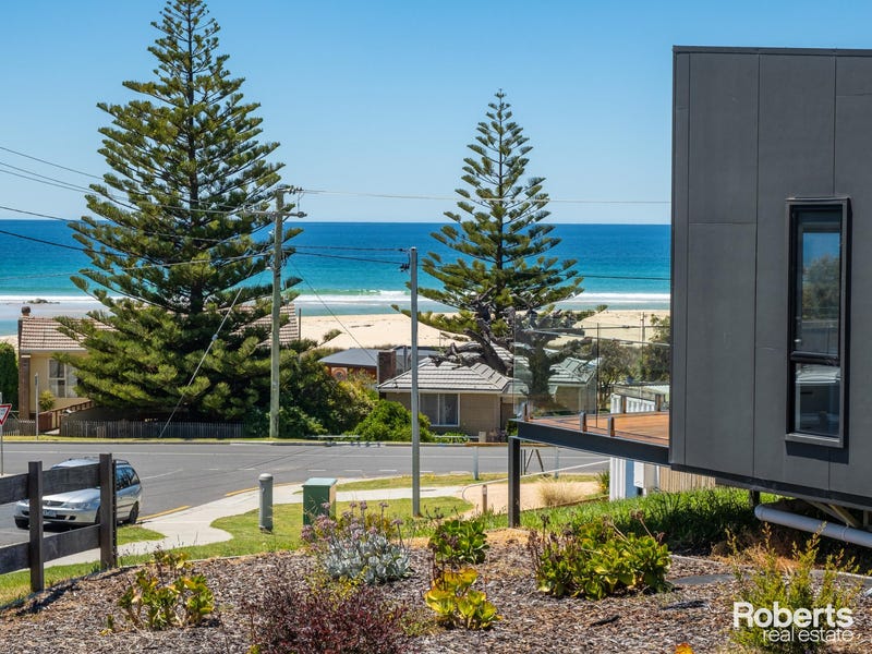 1 Steel Street, Scamander, Tas 7215 House for Sale