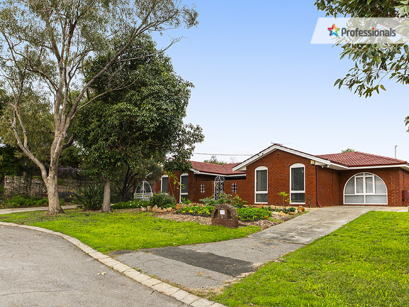 2 Lensham Place, Armadale, WA 6112