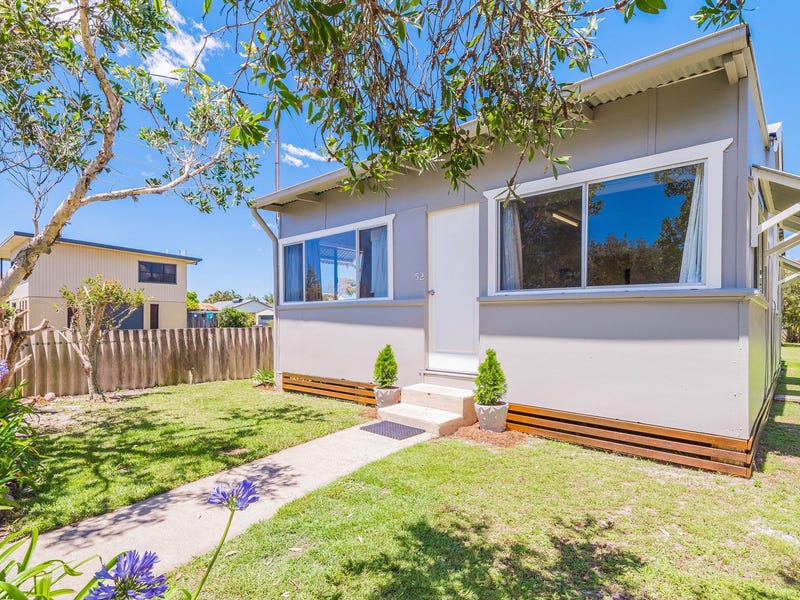 52 Ocean Road, Brooms Head, NSW 2463