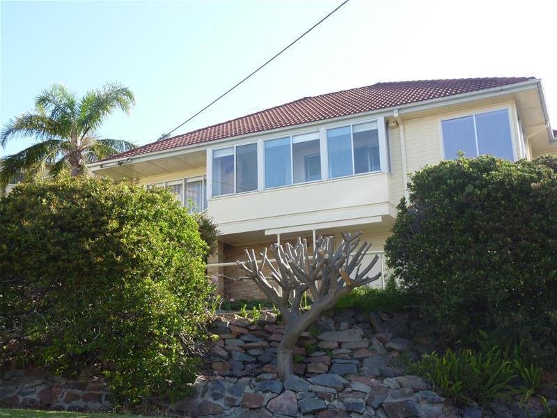 4 Hillcrest Road, Merewether, NSW 2291