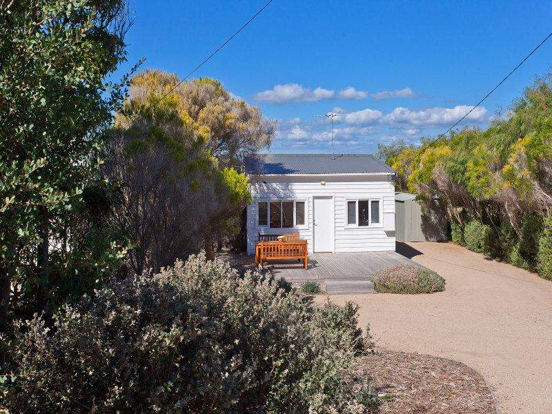 5 Central Avenue, Blairgowrie, VIC 3942