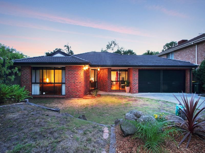 10 Oxley Court, Langwarrin, Vic 3910 Property Details