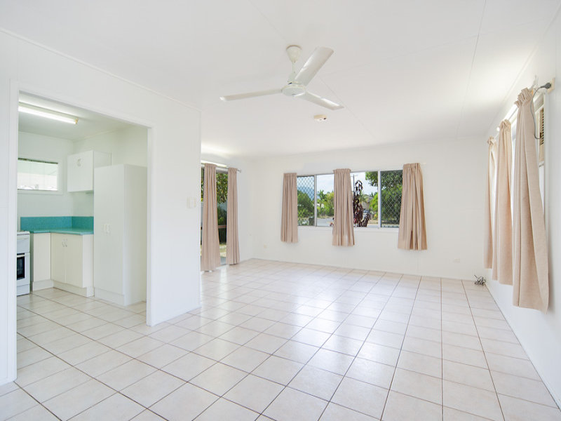 119 Mann Street, Westcourt, Qld 4870 Property Details