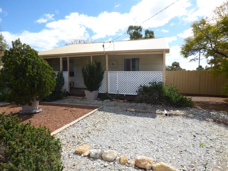 22 Duff Street, Merredin, WA 6415 Property Details