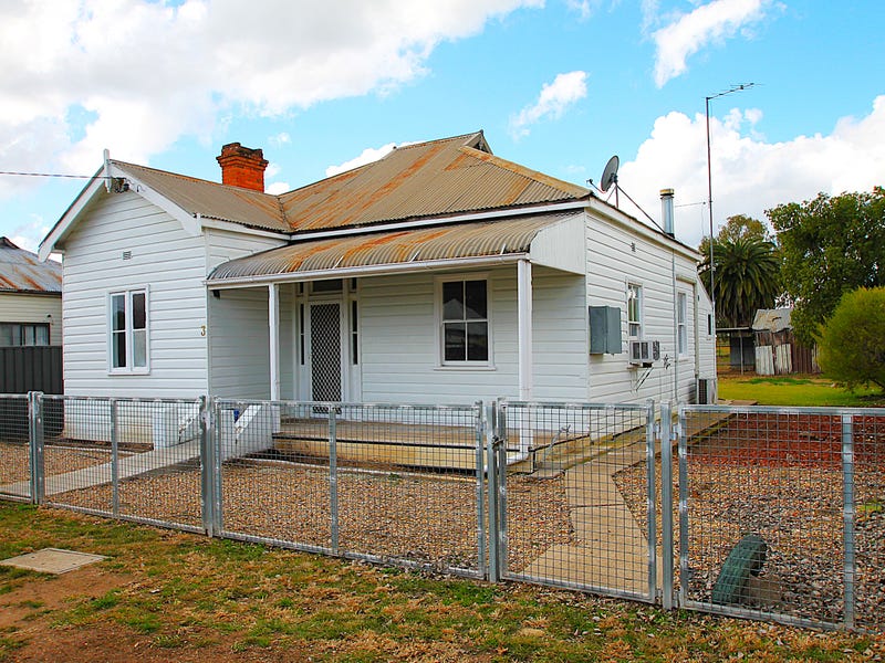 3 Pollock Street, Quirindi, NSW 2343 House for Sale