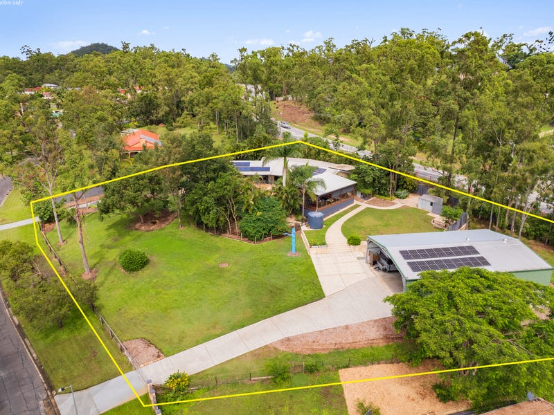 71 Ruth Terrace, Oxenford, Qld 4210 Property Details