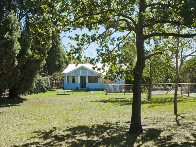 72 Old South Road, Bowral, NSW 2576 Property Details