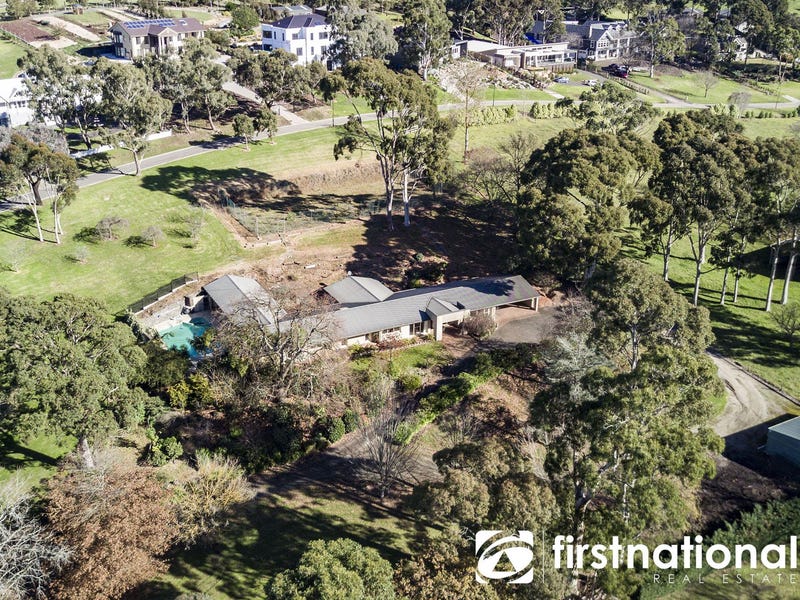 109113 Beaumont Road, Berwick, Vic 3806 Property Details