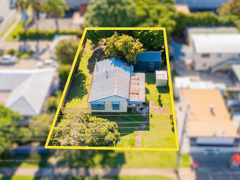 24 Ashmole Road, Redcliffe, Qld 4020 House for Sale