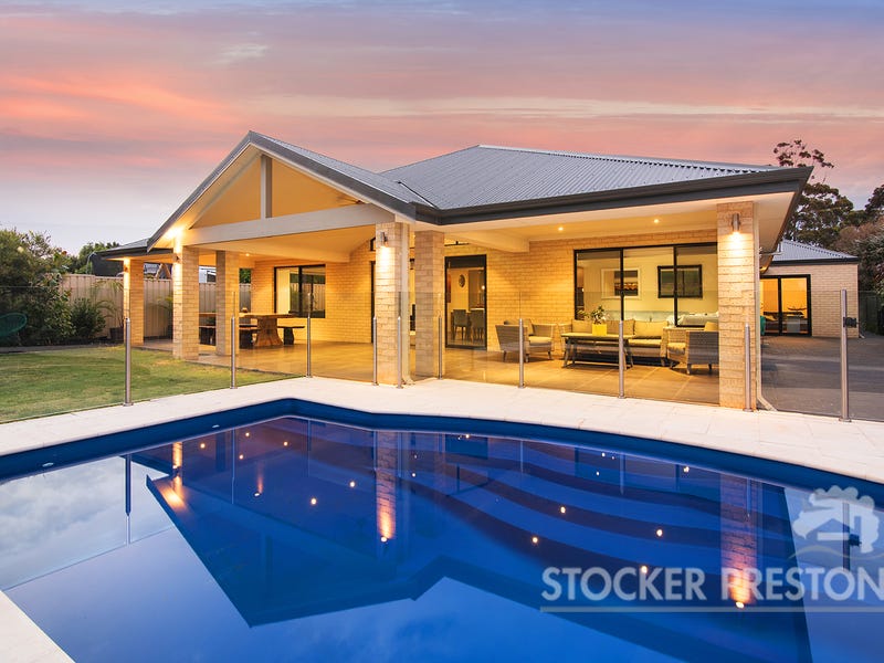 4 Fermoy Court, Dunsborough, WA 6281 Property Details