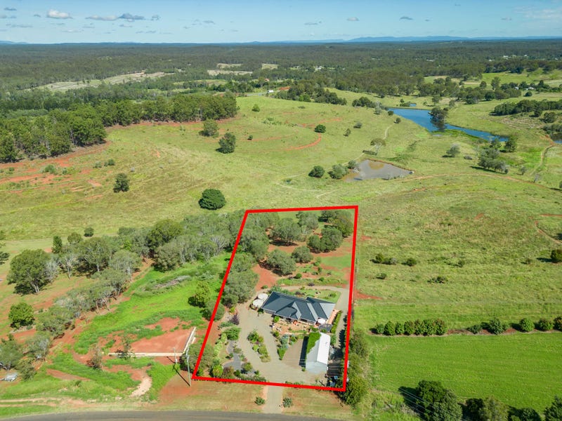 39 Old Creek Road, Childers, QLD 4660