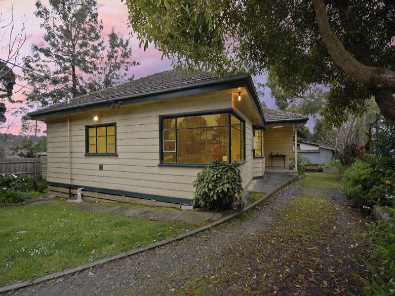 10 Berry Road, Bayswater North, VIC 3153