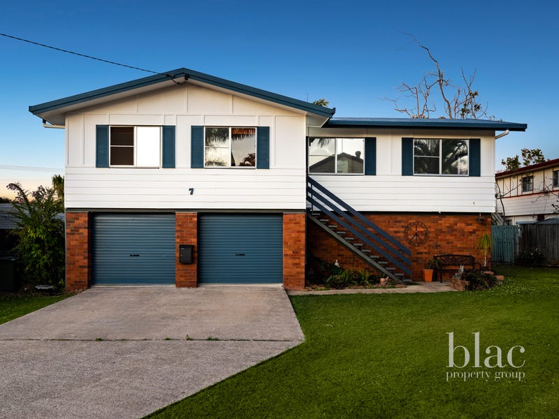 Large Rumpus Room 7 Alkina Court, Deception Bay, Qld 4508 - House for Sale - realestate ...