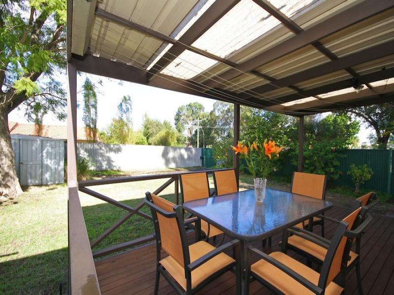 9 Geraldine Street, Bassendean, WA 6054 Property Details