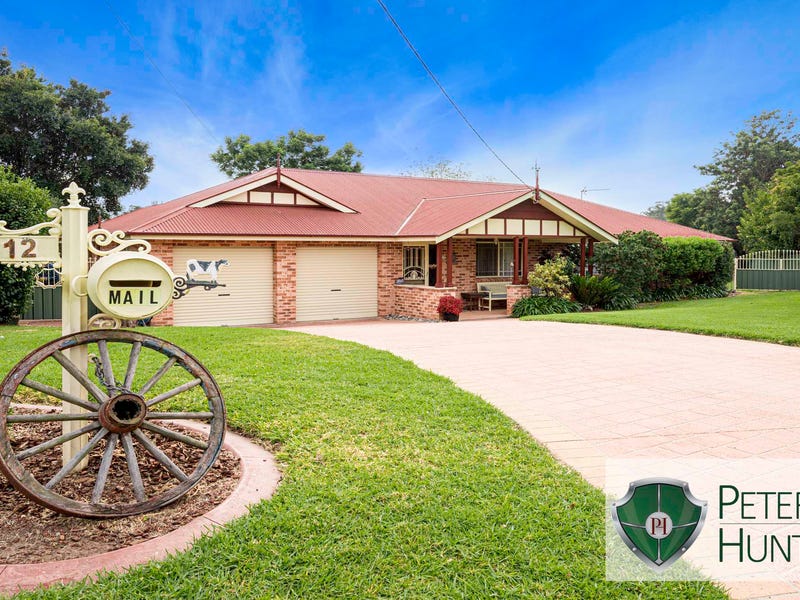 12 Kim Close, Thirlmere, NSW 2572