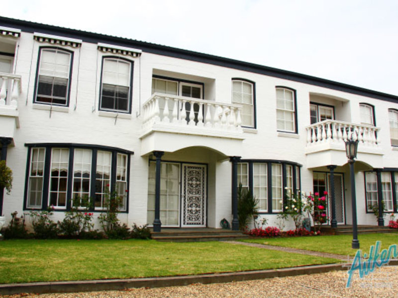 7/108 Esplanade, Brighton, Vic 3186