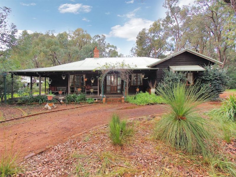 55 Empire Road, Carmel, WA 6076 Property Details