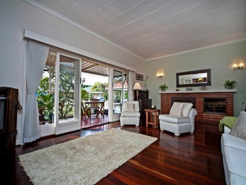 43 Linden Gardens, Floreat, WA 6014 Property Details