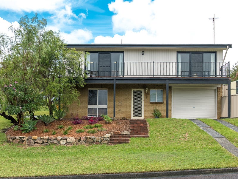 31 North Cres, Wyoming, NSW 2250