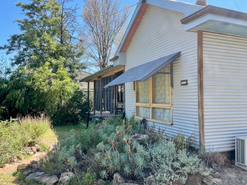 10 Down Street, Longwood, VIC 3665