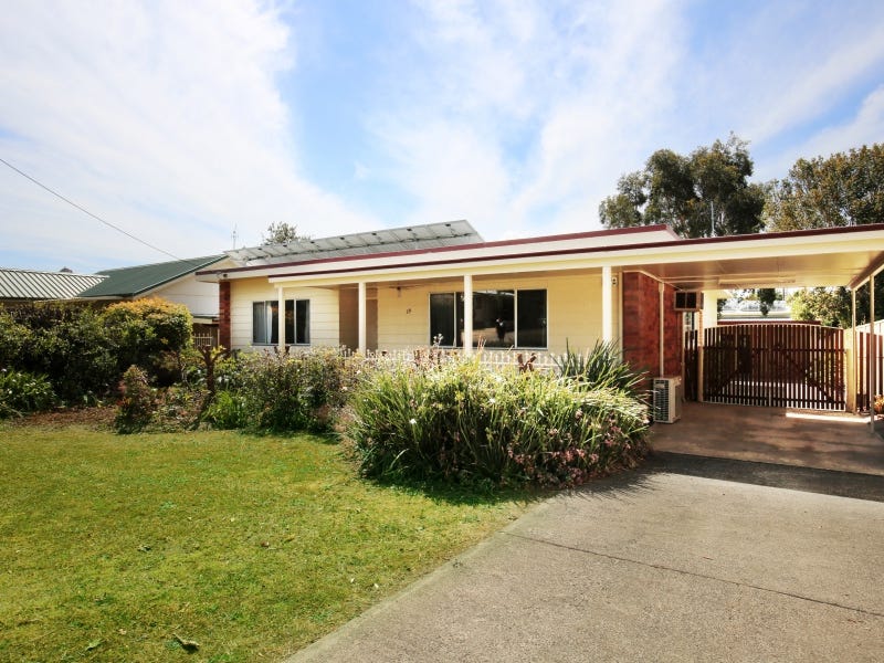 19 Ernest Street, Nowra, NSW 2541 Property Details