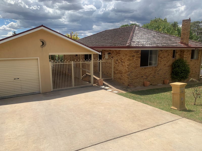 2 Proctor Street, Armidale, NSW 2350