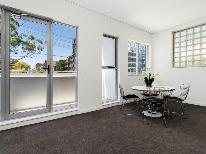 8/21 Conder Street, Burwood, NSW 2134